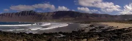 Kelafo Famara